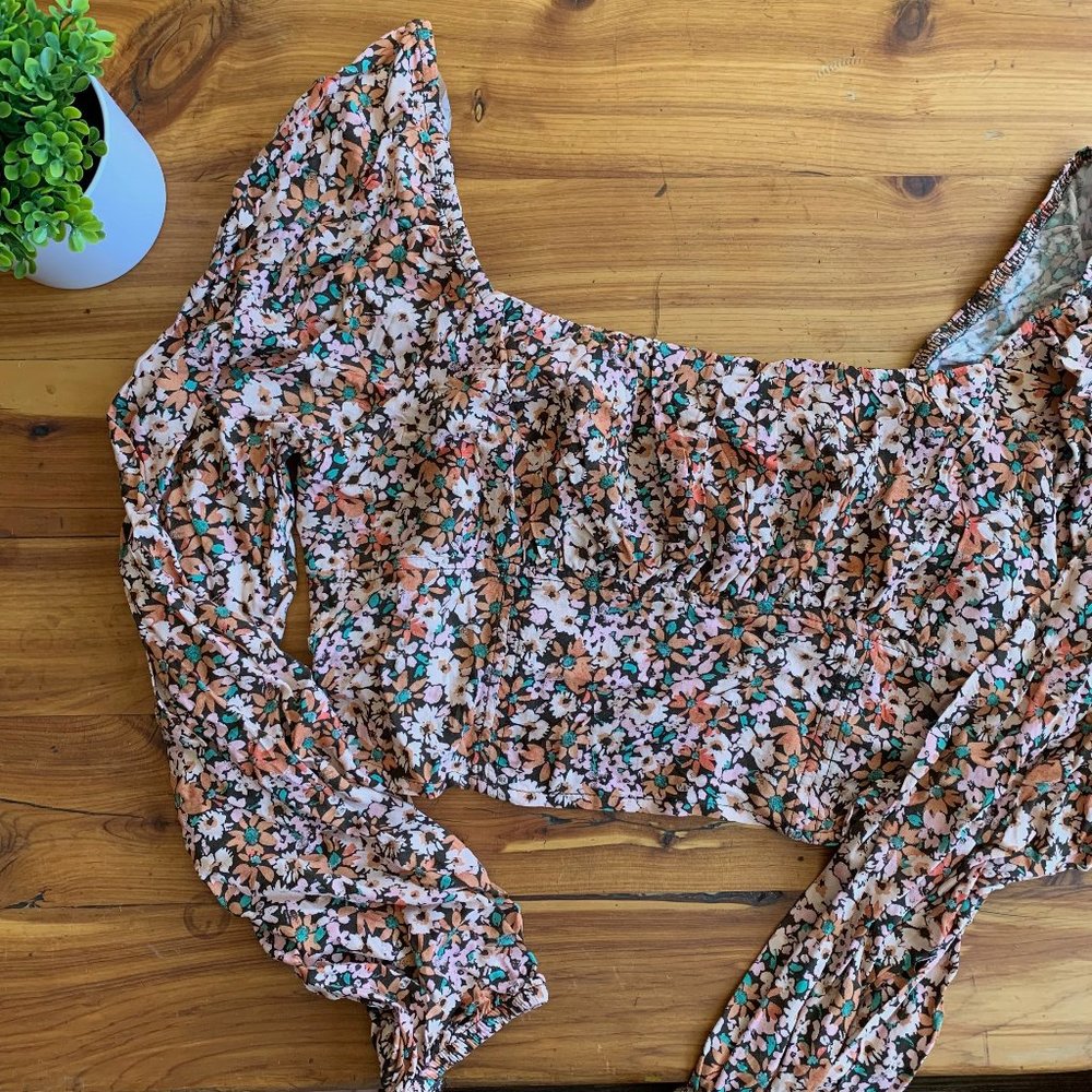 Floral Long Sleeve cropped Corset Top
